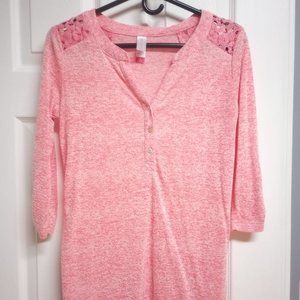Pink No Boundries Elbow/3/4  sleeve blouse